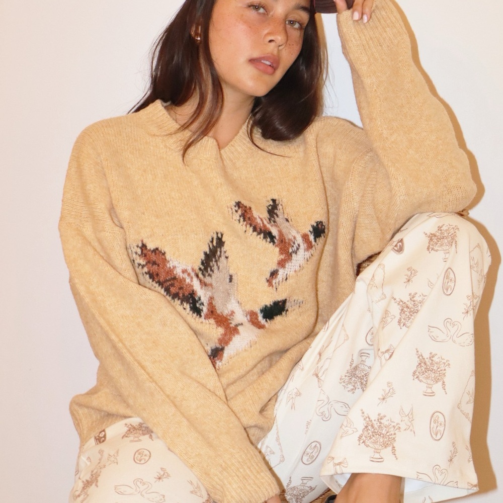 Bailey Rose Vintage Butter Bird Pattern Sweater S